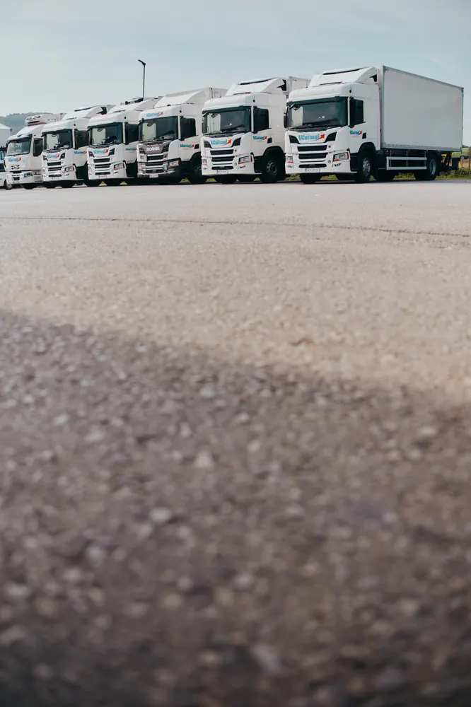 Wattaul-Lkw-Flotte am Betriebsstandort